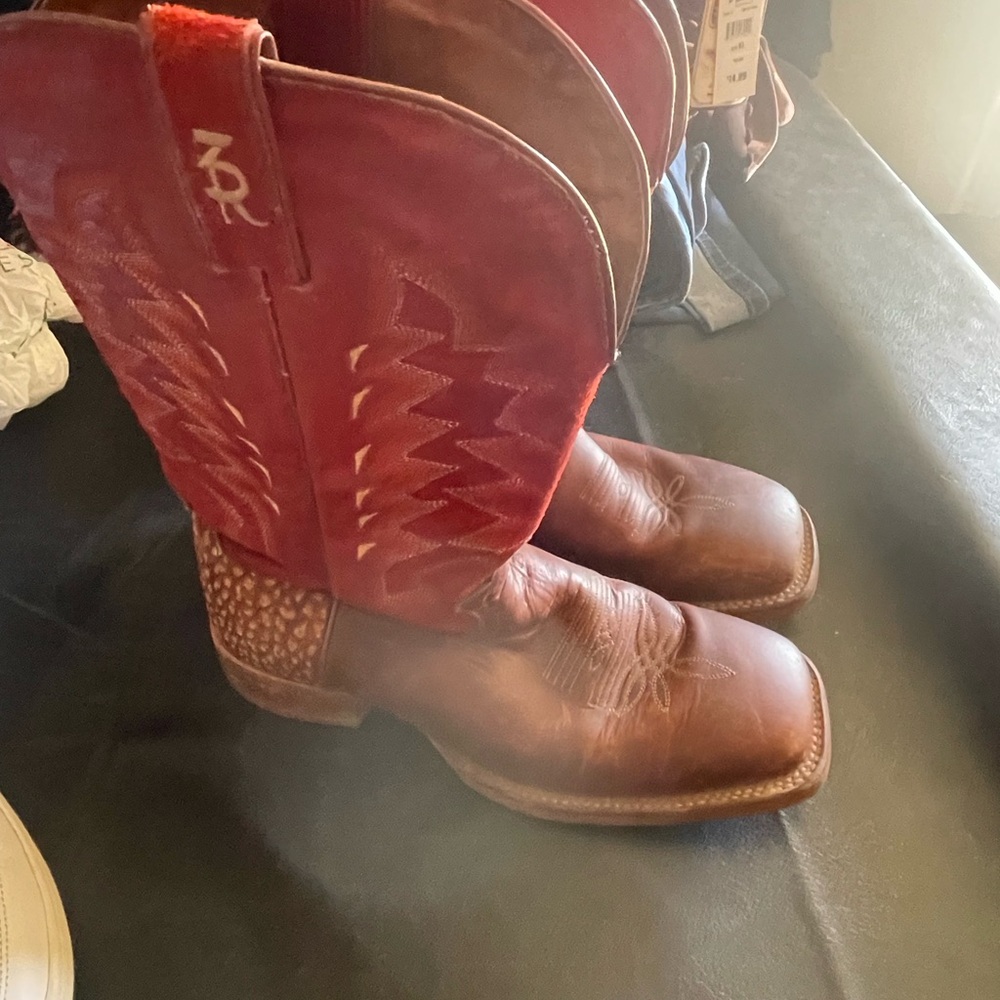 Tony Lama Tan Leather Interior